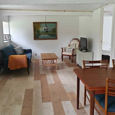 Charming House In Hoejer Κατάλυμα σε φάρμα *